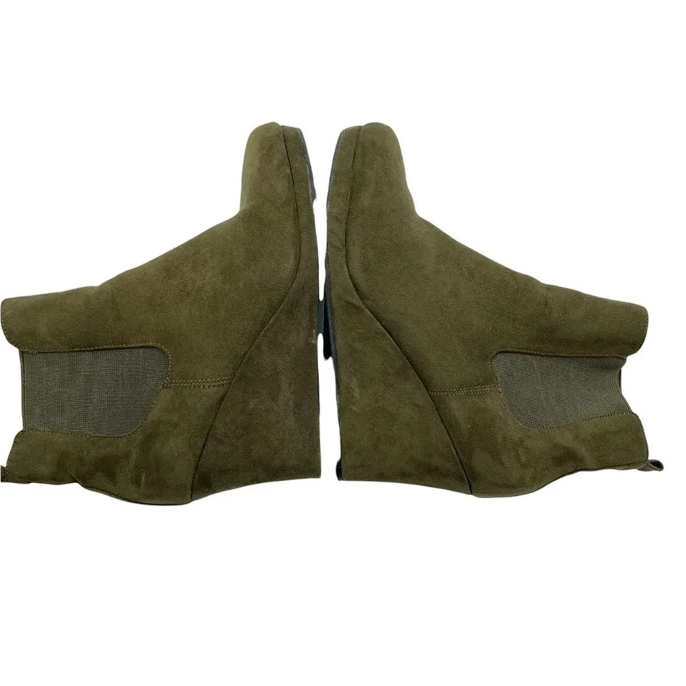 Dolcetta‎ Tracy wedge heel ankle boots booties Size 8 Olive Green